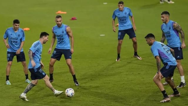 必一运动官网-王勤伯：蓝白色的陪练故事